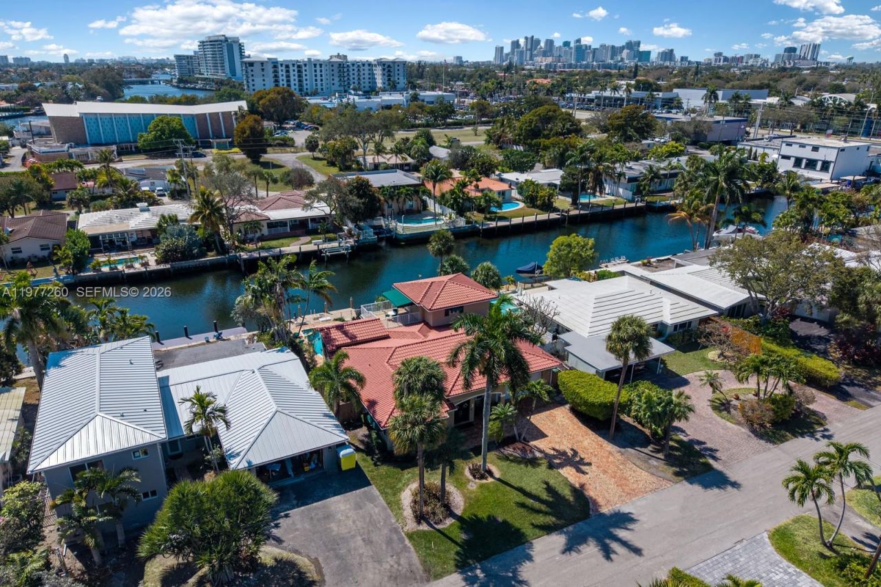 2046 NE 15th St, Fort Lauderdale, FL 33304 Photo