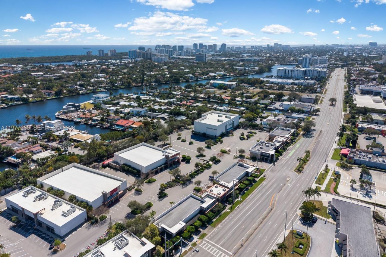 2046 NE 15th St, Fort Lauderdale, FL 33304 Photo