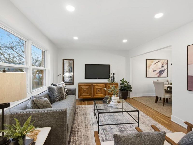 1676 Laval Drive, Anderson Twp, OH 45255 Photo 4