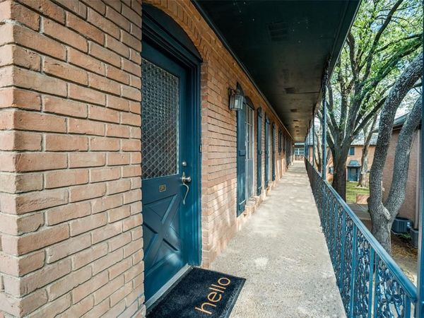 6027 E University Boulevard , Unit 215, Dallas, TX 75206