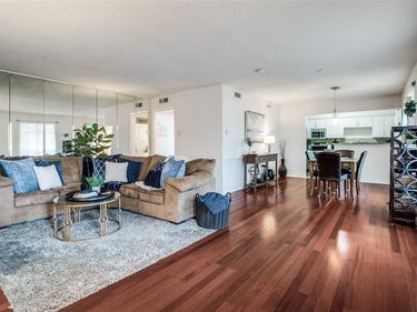 6027 E University Boulevard, Unit 215, Dallas, TX 75206