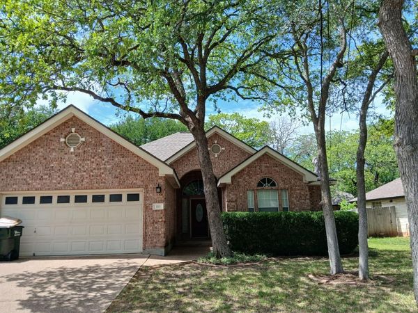 113 Canyon RD, Georgetown, TX 78628