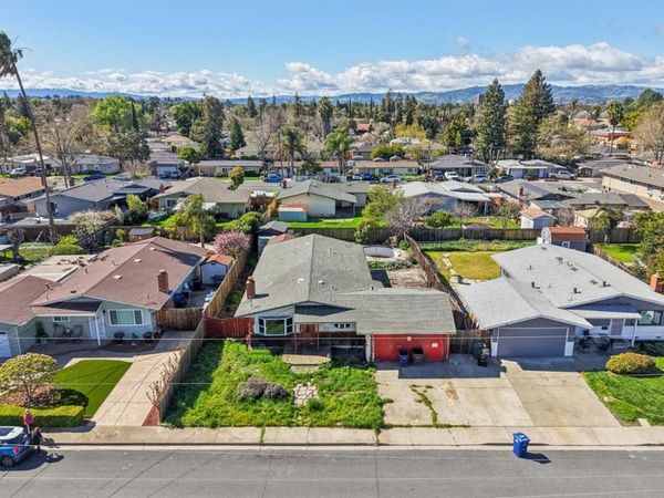 1899 Queens Road , Concord, CA 94519