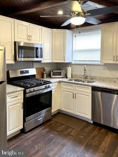 846 Sears Street, Philadelphia, PA 19147 Main Photo