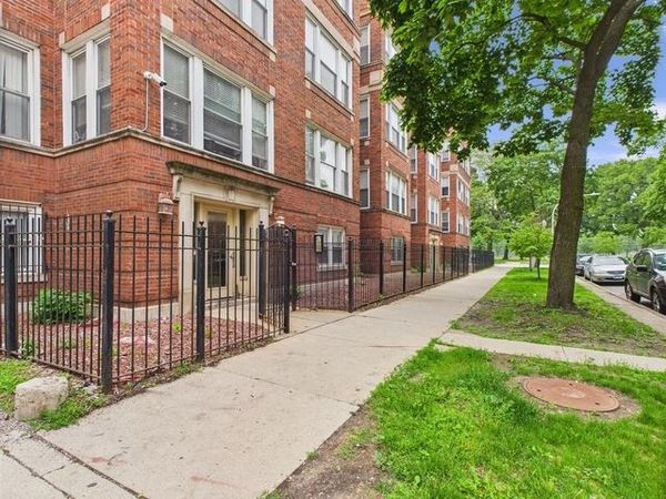 1729 E 67th Street , Unit 2E, Chicago, IL 60649