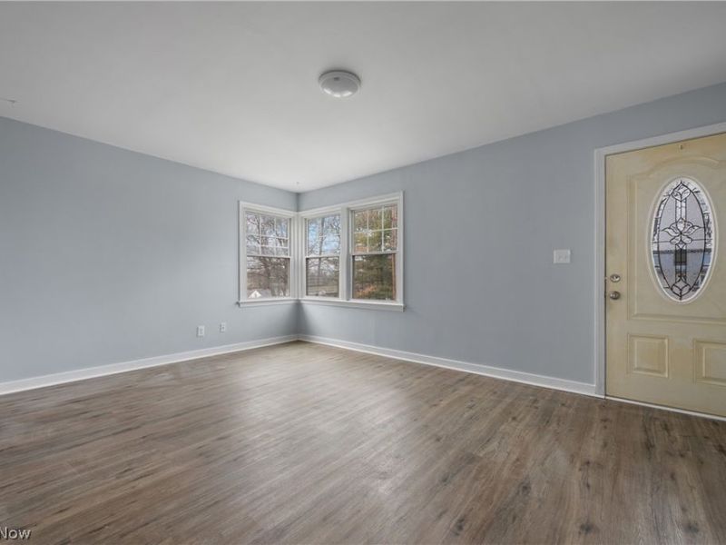 1167 Hilltop Drive, Akron, OH 44310 Photo 3