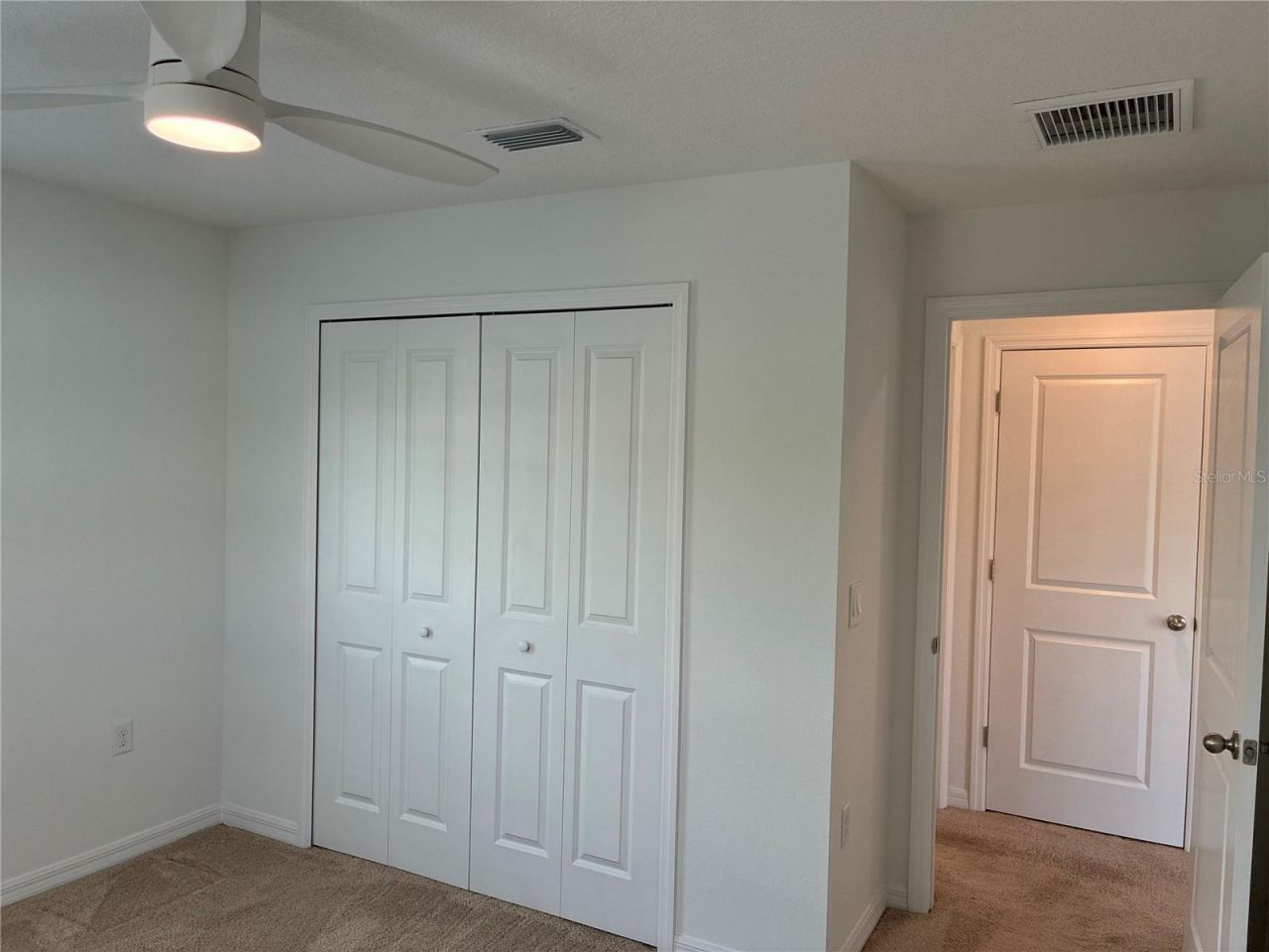 2651 1/2 Bayside Drive S, Saint Petersburg, FL 33705 Photo