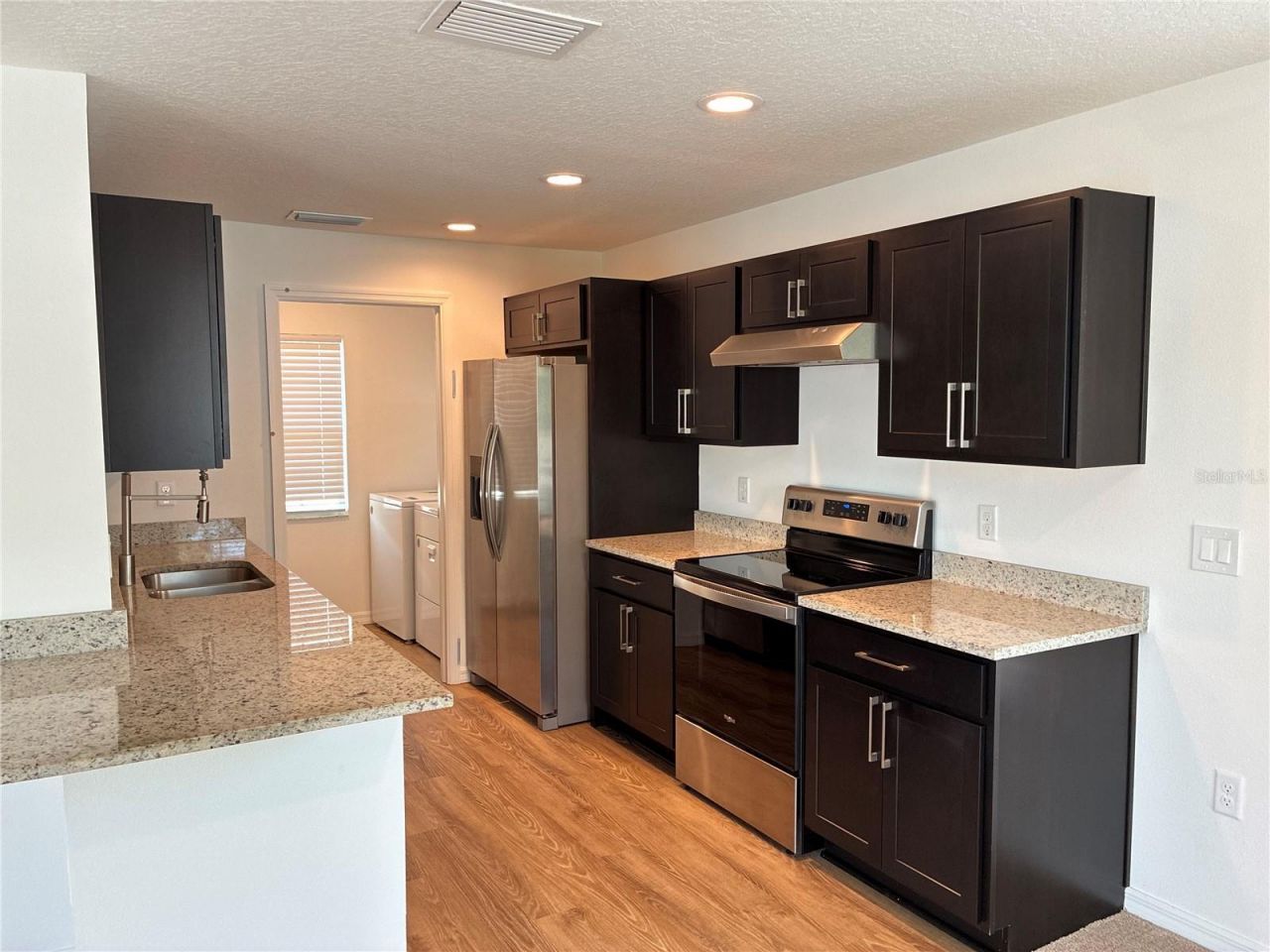 2651 1/2 Bayside Drive S, Saint Petersburg, FL 33705 Photo