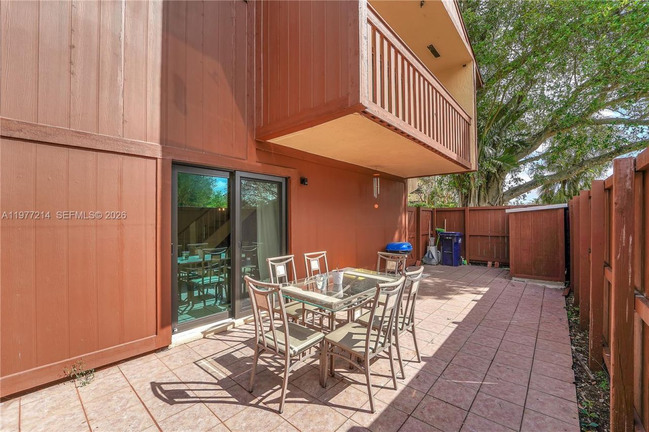 6639 SW 116th Pl, Unit A-1, Miami, FL 33173 Photo