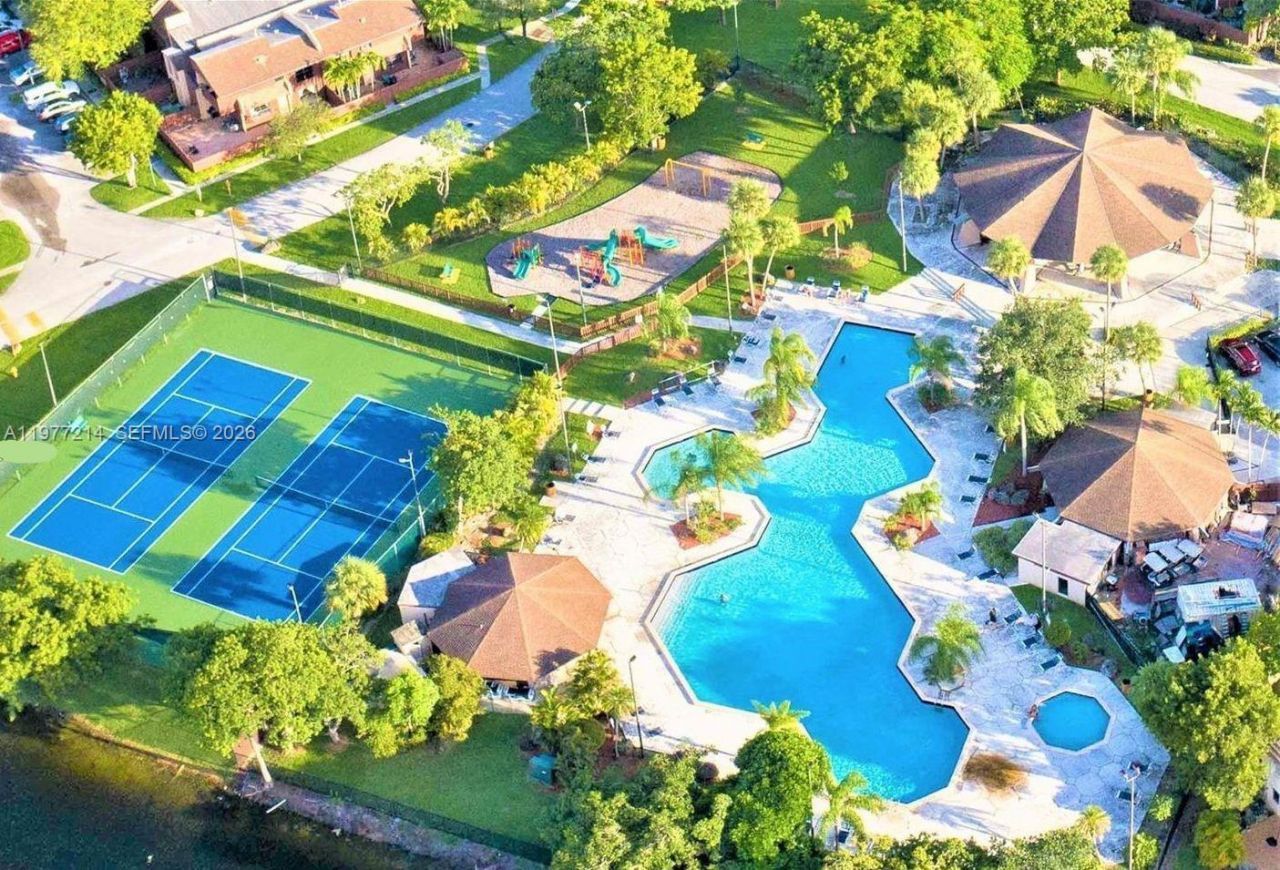 6639 SW 116th Pl, Unit A-1, Miami, FL 33173 Photo