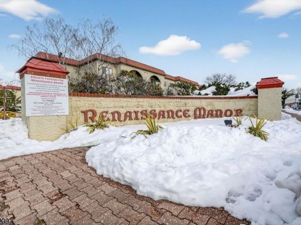 2 Ann St S308, Clifton, NJ 07013