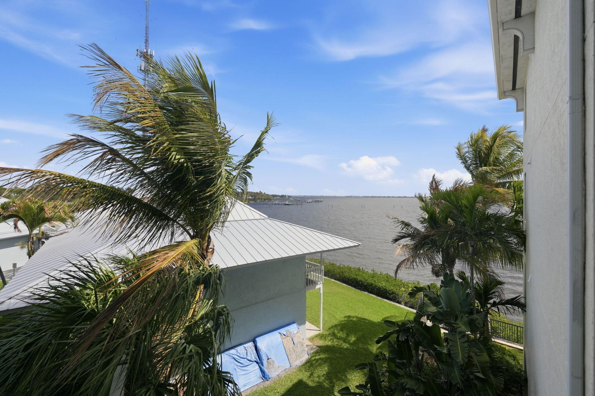 975 NW Flagler Avenue, Unit 302, Stuart, FL 34994 Photo