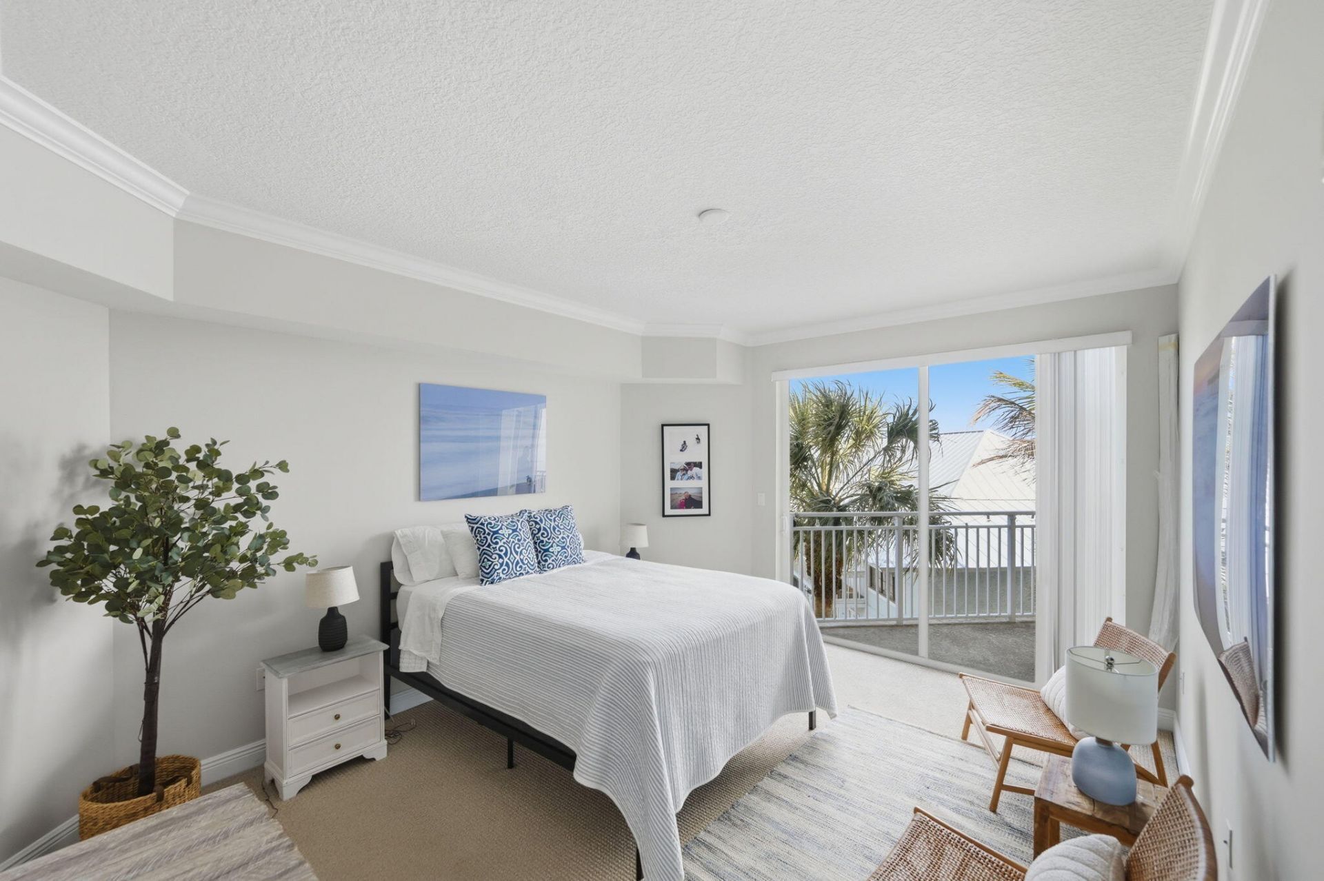 975 NW Flagler Avenue, Unit 302, Stuart, FL 34994 Photo