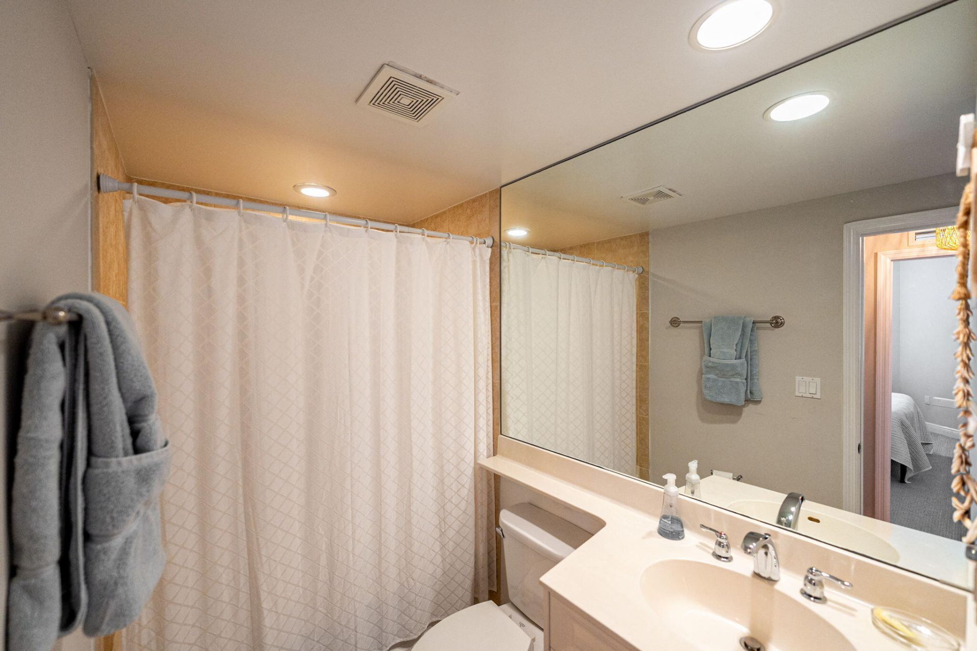 975 NW Flagler Avenue, Unit 302, Stuart, FL 34994 Photo