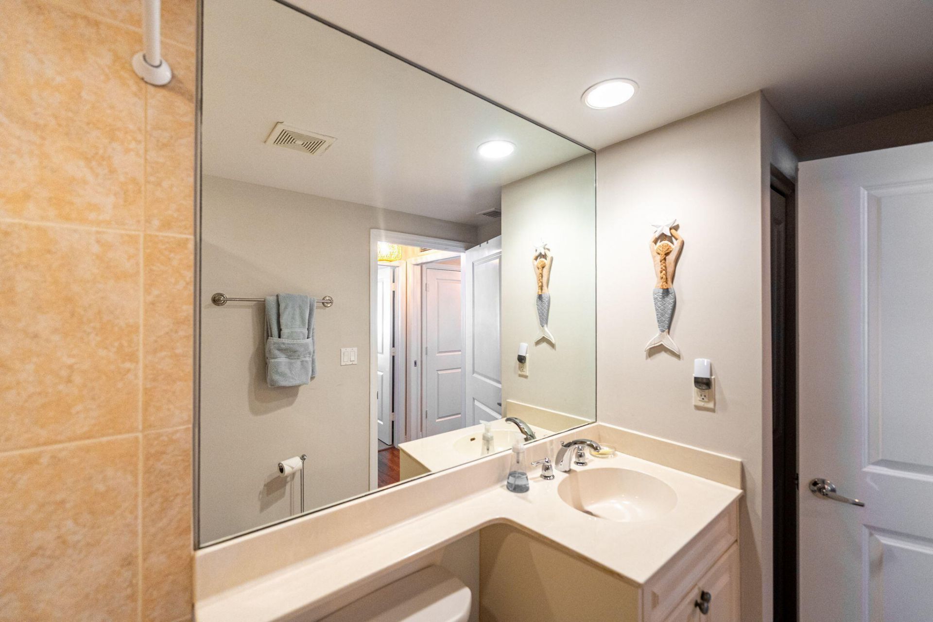 975 NW Flagler Avenue, Unit 302, Stuart, FL 34994 Photo