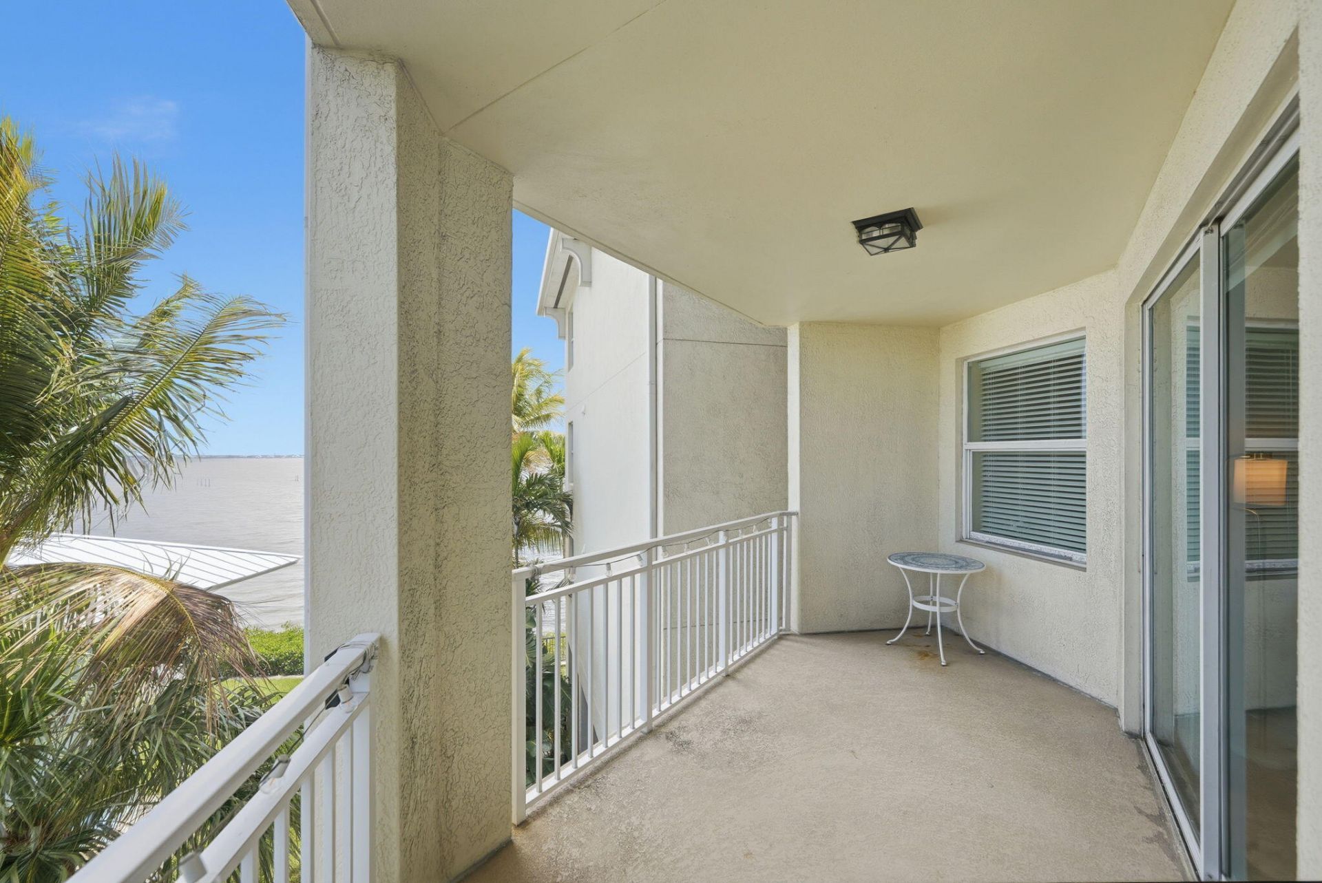 975 NW Flagler Avenue, Unit 302, Stuart, FL 34994 Photo