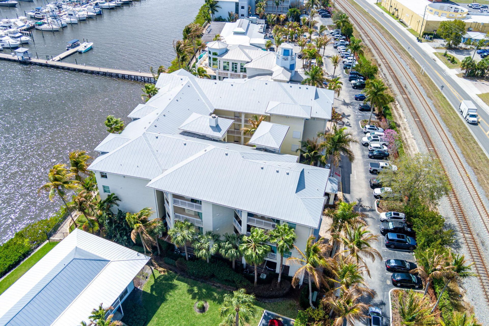 975 NW Flagler Avenue, Unit 302, Stuart, FL 34994 Photo