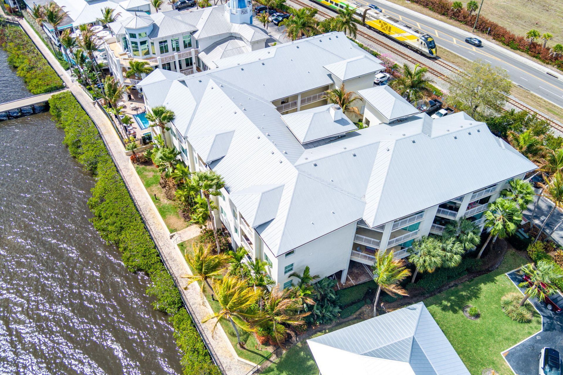 975 NW Flagler Avenue, Unit 302, Stuart, FL 34994 Photo