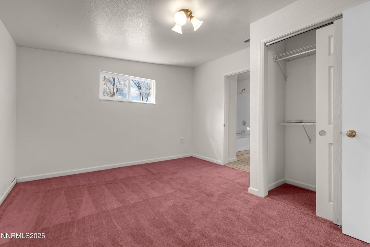 15470 Kivett Lane, Reno, NV 89521 Photo