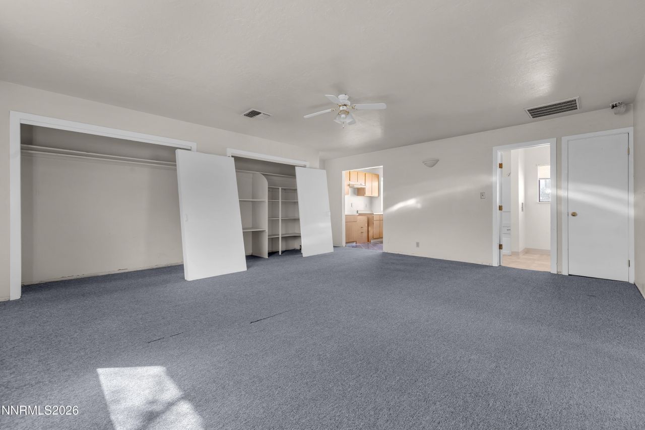 15470 Kivett Lane, Reno, NV 89521 Photo