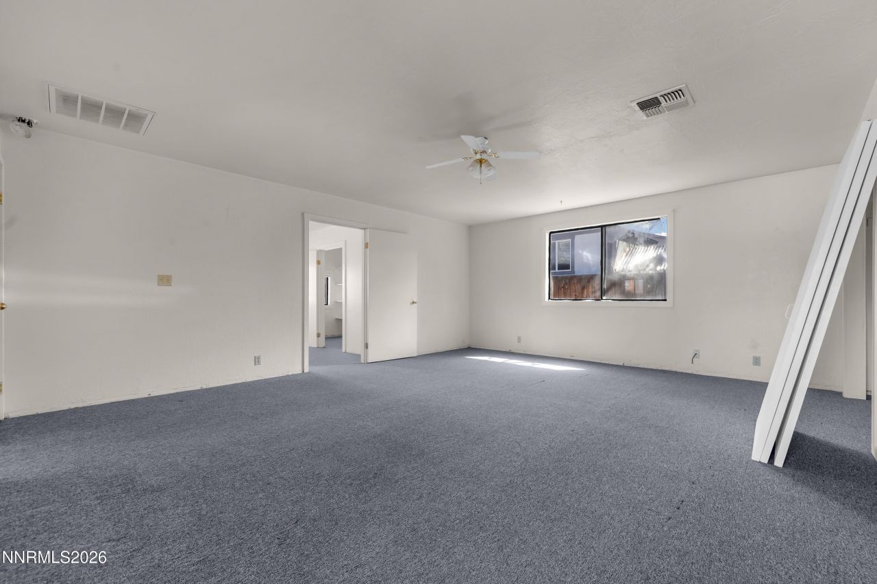 15470 Kivett Lane, Reno, NV 89521 Photo