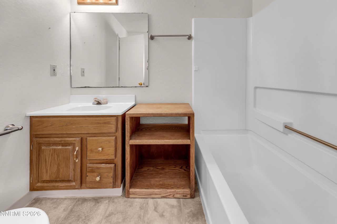 15470 Kivett Lane, Reno, NV 89521 Photo