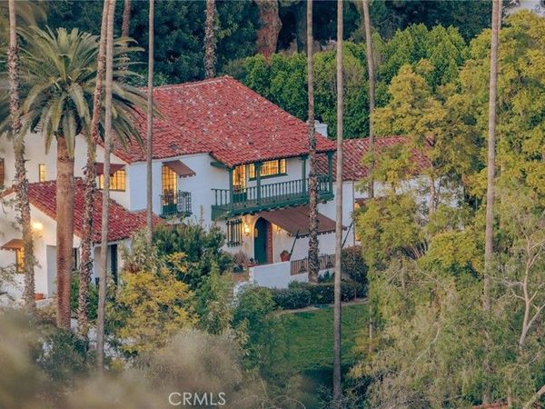 4631 Ladera, Riverside, CA 92501