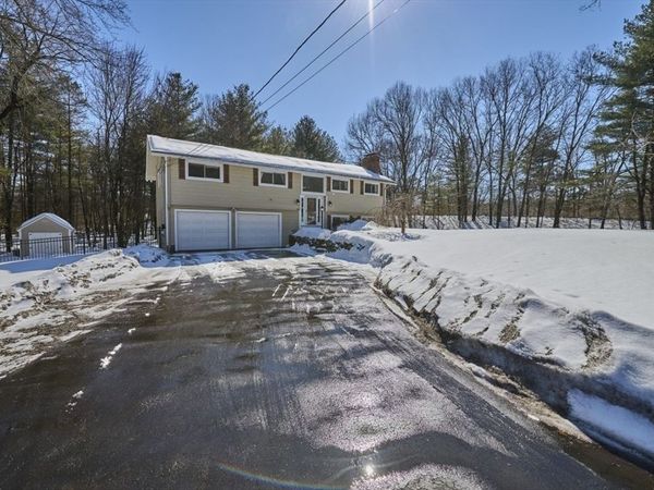 202 Brewer St, Northborough, MA 01532