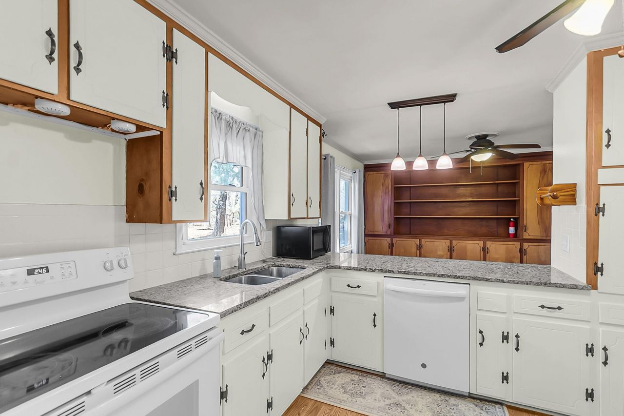 6342 Meggett Quail Road Photo 15