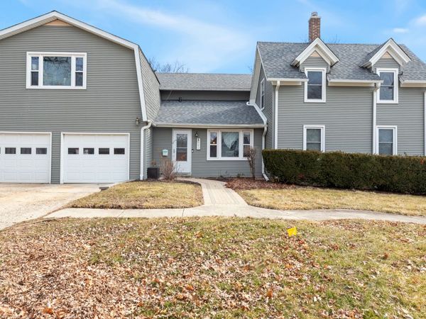 600 Dewey Street, Harvard, IL 60033