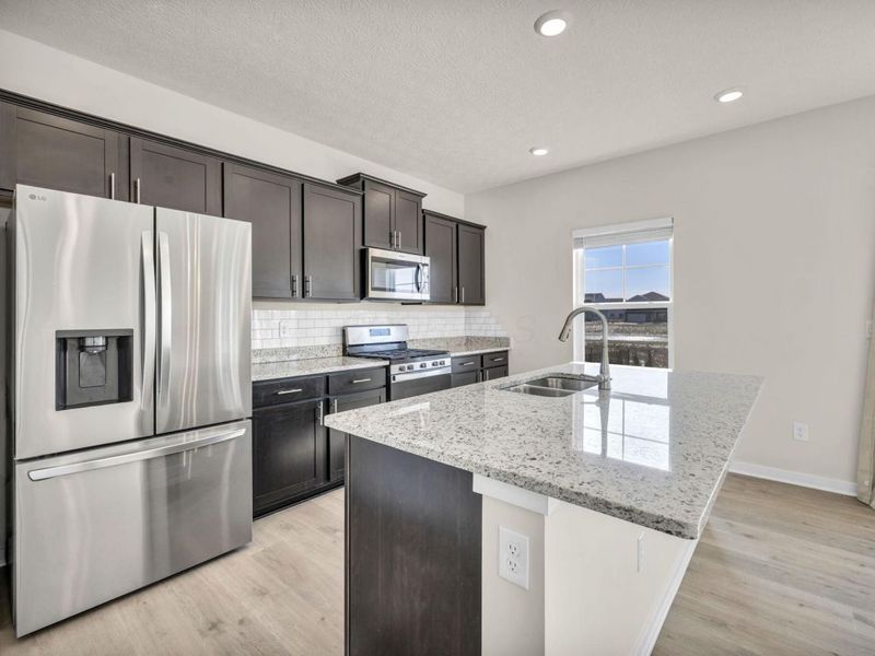 730 Leslie Drive, Plain City, OH 43064 Photo 10