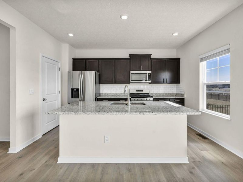 730 Leslie Drive, Plain City, OH 43064 Photo 11