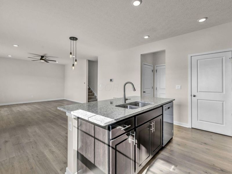 730 Leslie Drive, Plain City, OH 43064 Photo 13