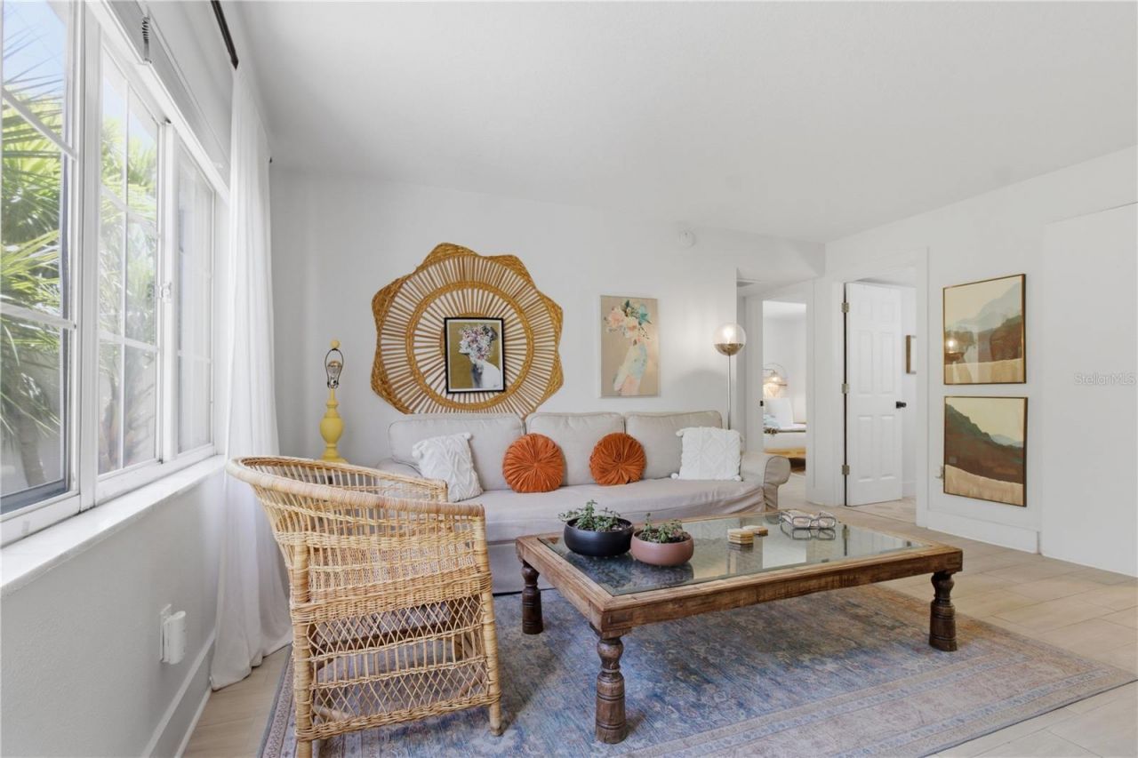 6990 Grevilla Avenue S, South Pasadena, FL 33707 Photo