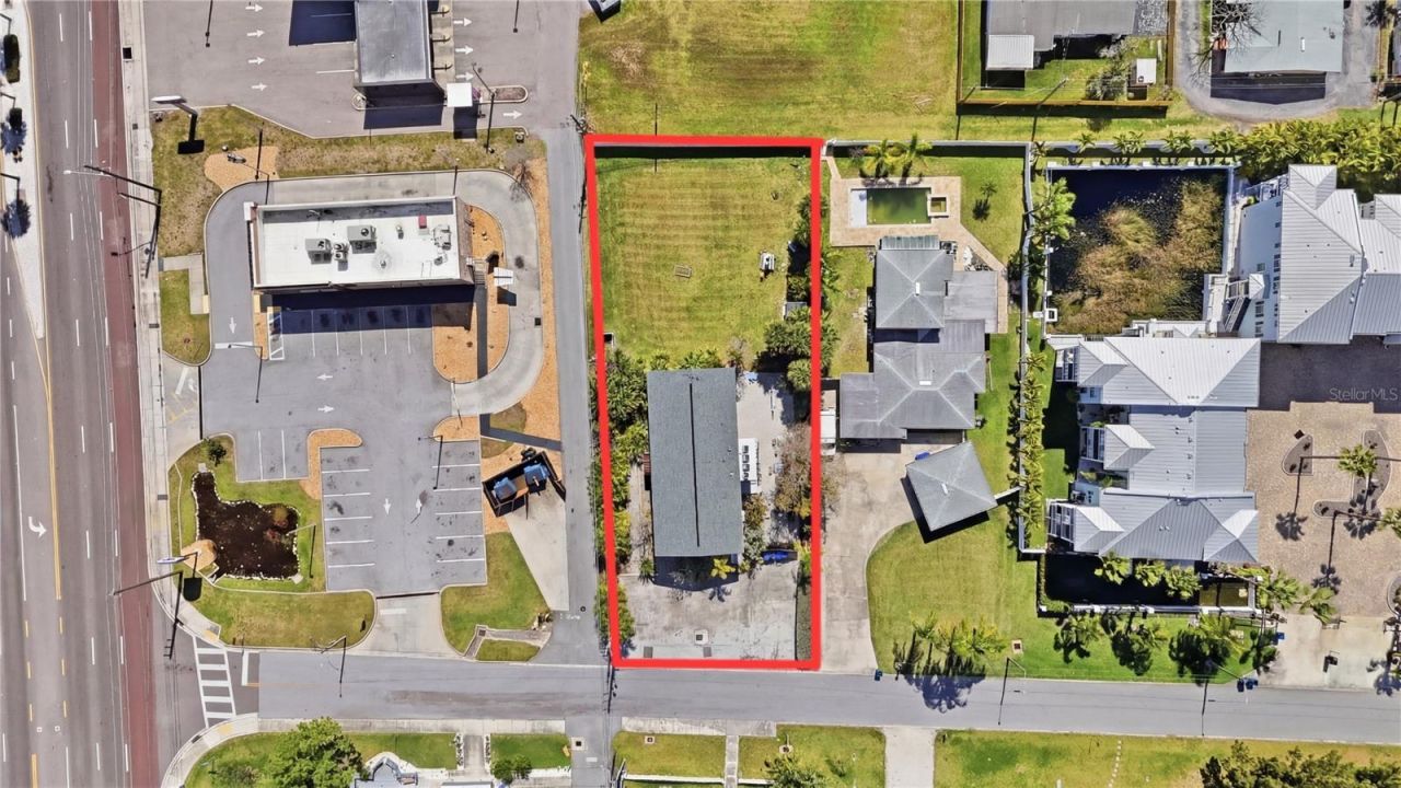 6990 Grevilla Avenue S, South Pasadena, FL 33707 Photo