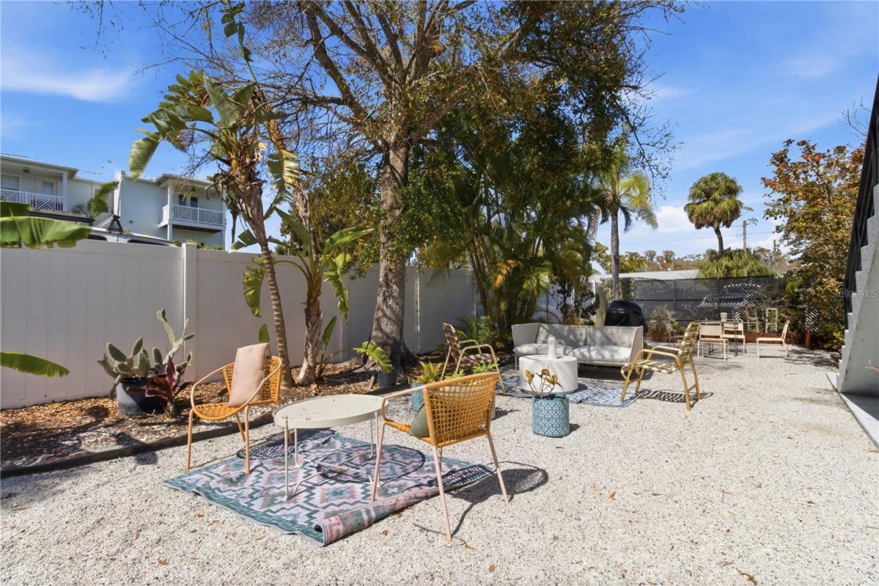 6990 Grevilla Avenue S, South Pasadena, FL 33707 Photo