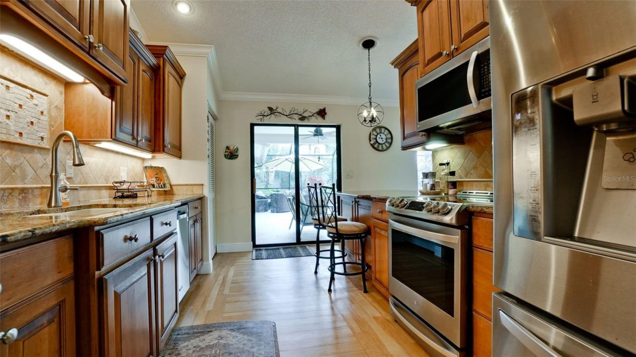 7211 25th Drive W, Bradenton, FL 34209 Photo