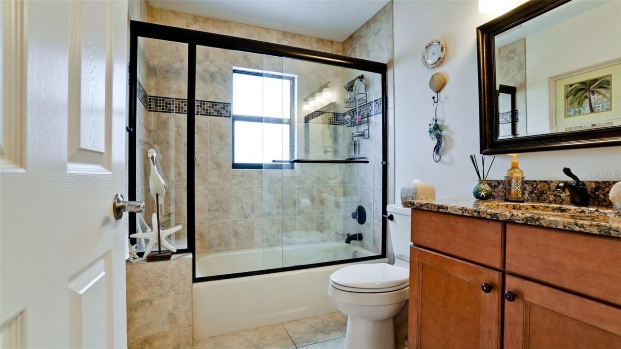 7211 25th Drive W, Bradenton, FL 34209 Photo