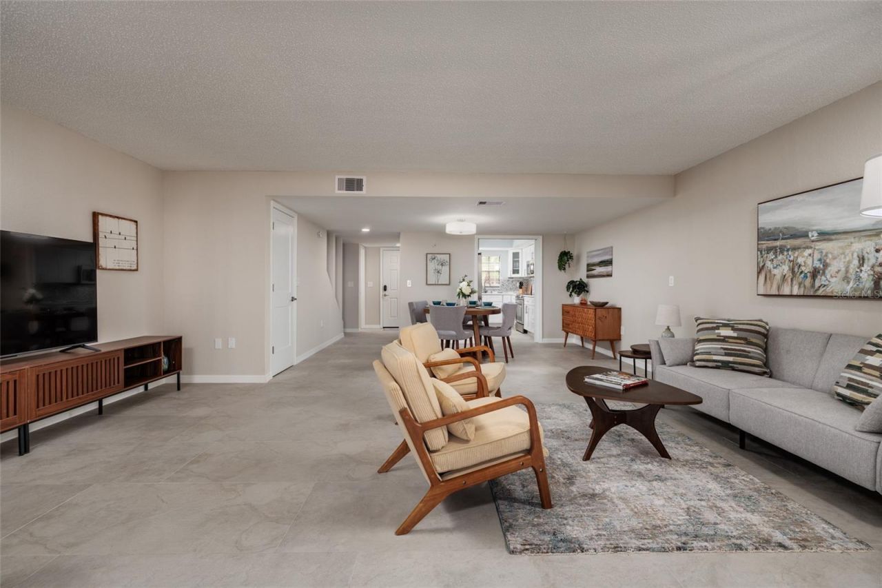 2480 Pelican Court, Unit 103R, Clearwater, FL 33762 Photo