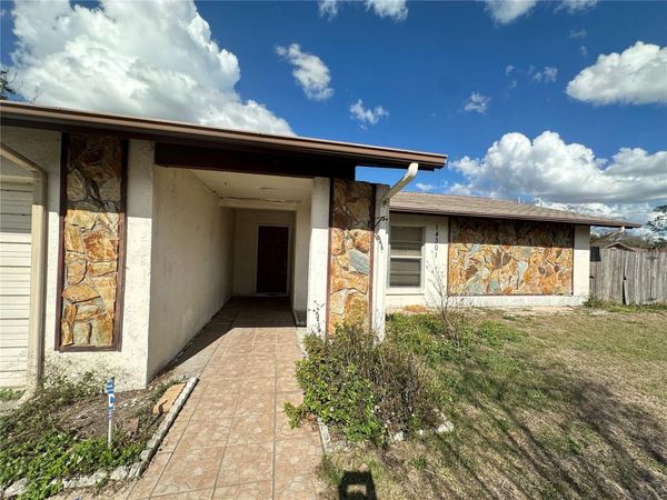 14301 LOFTON WAY , TAMPA, FL 33625