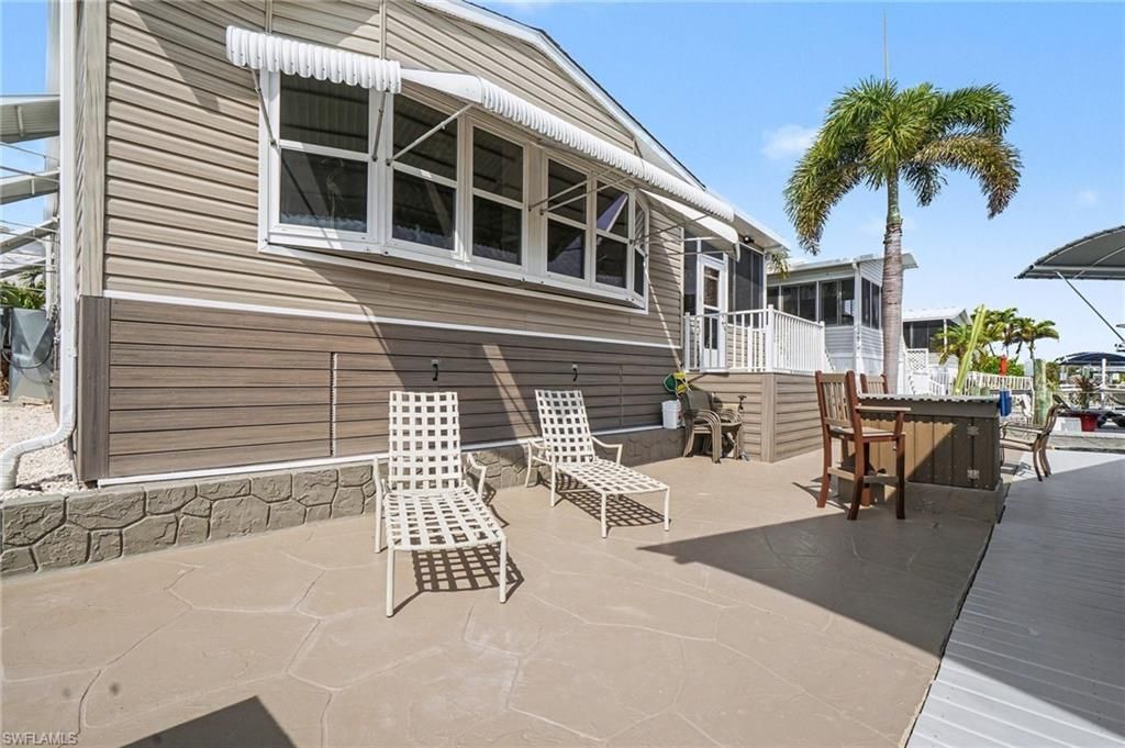 3094 Harpoon Ln , Saint James City, FL 33956 Photo