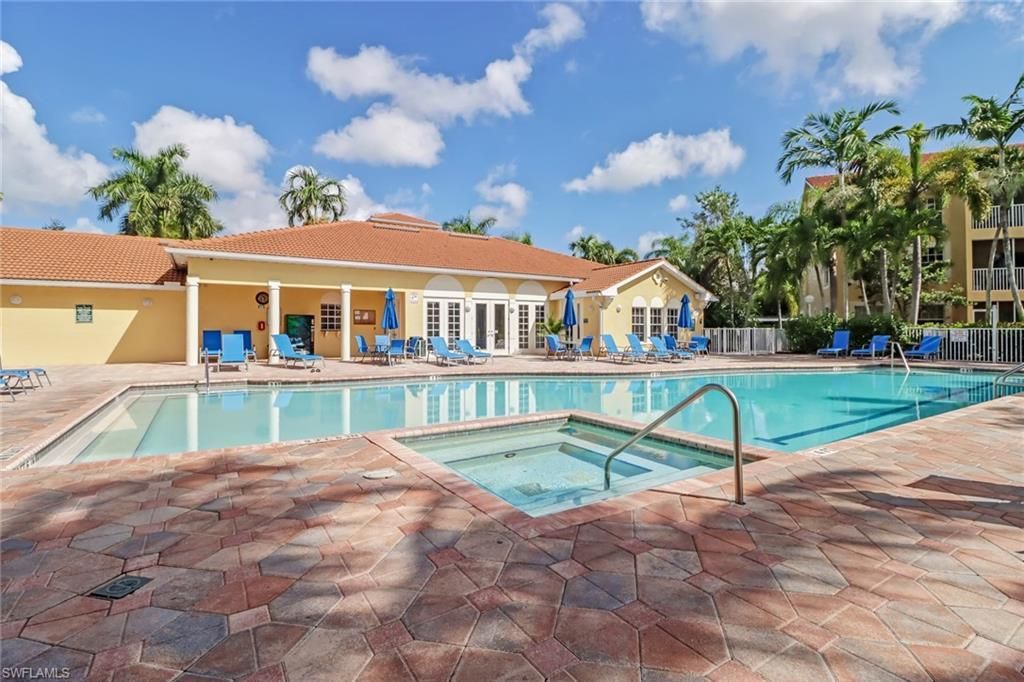 4610 Saint Croix Ln, Unit 1031, Naples, FL 34109 Photo