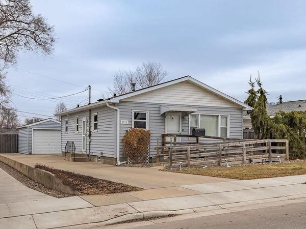 1111 pierce STREET, Onalaska, WI 54650