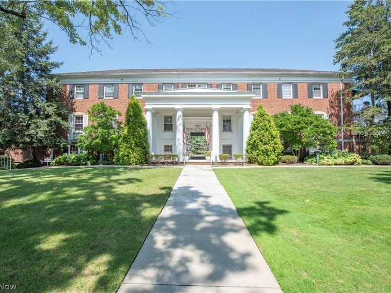 19901 Van Aken Boulevard, Unit 205, Shaker Heights, OH 44122 Photo 1