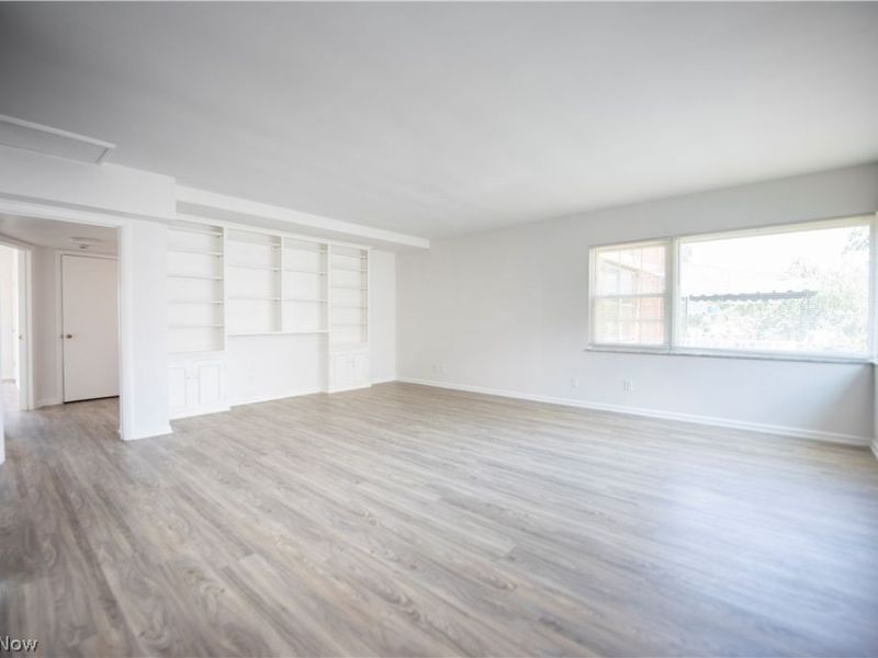 19901 Van Aken Boulevard, Unit 205, Shaker Heights, OH 44122 Photo 6