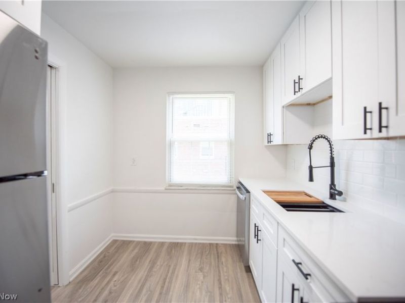 19901 Van Aken Boulevard, Unit 205, Shaker Heights, OH 44122 Photo 8