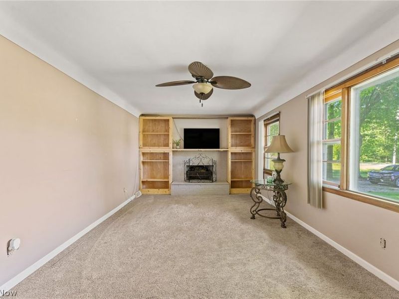 944 McDonald Avenue, Mc Donald, OH 44437 Photo 12