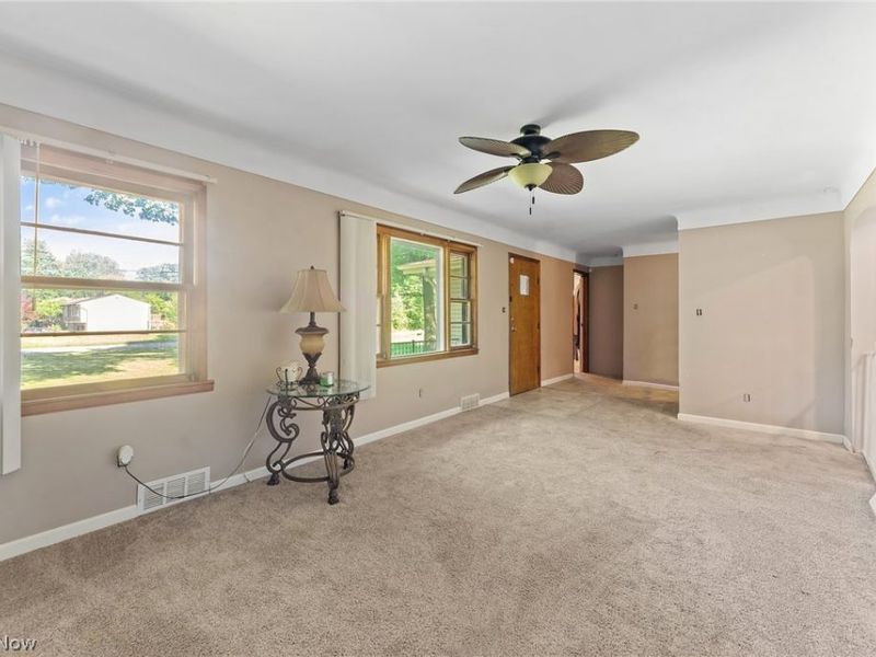 944 McDonald Avenue, Mc Donald, OH 44437 Photo 13