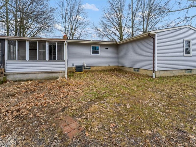 944 McDonald Avenue, Mc Donald, OH 44437 Photo 27