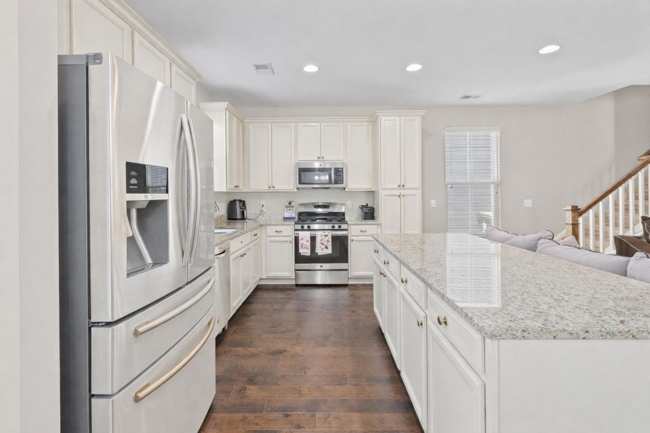 3902 Poplar Grove Place Photo 19